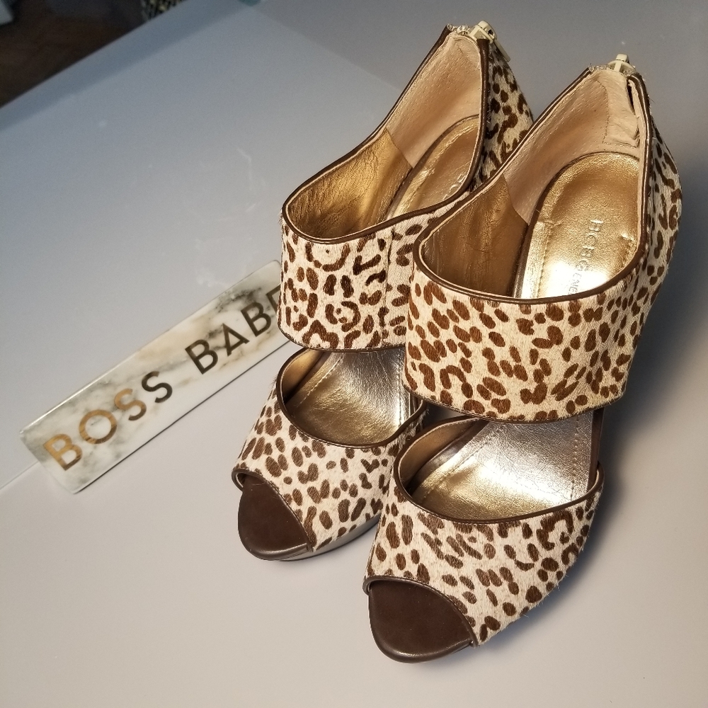 BCBG leppard Stiletos